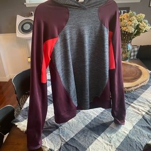 Under Armour cold gear pullover